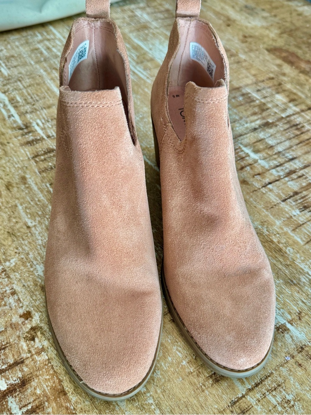 TOMS Kallie Taupe Suede Wedge Booties Camel Tan Size 8